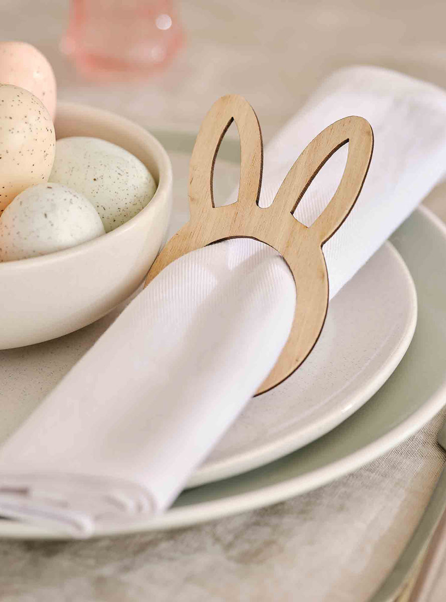 Hey Bunny 6 Pack Wooden Easter Napkin Rings – Lifestyle Image 1