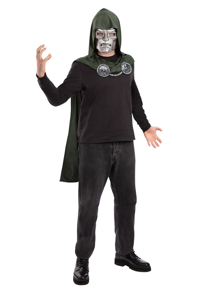 Marvel Doomsday Mens Dr Doom Cape And Mask Costume Set - Alternative Image