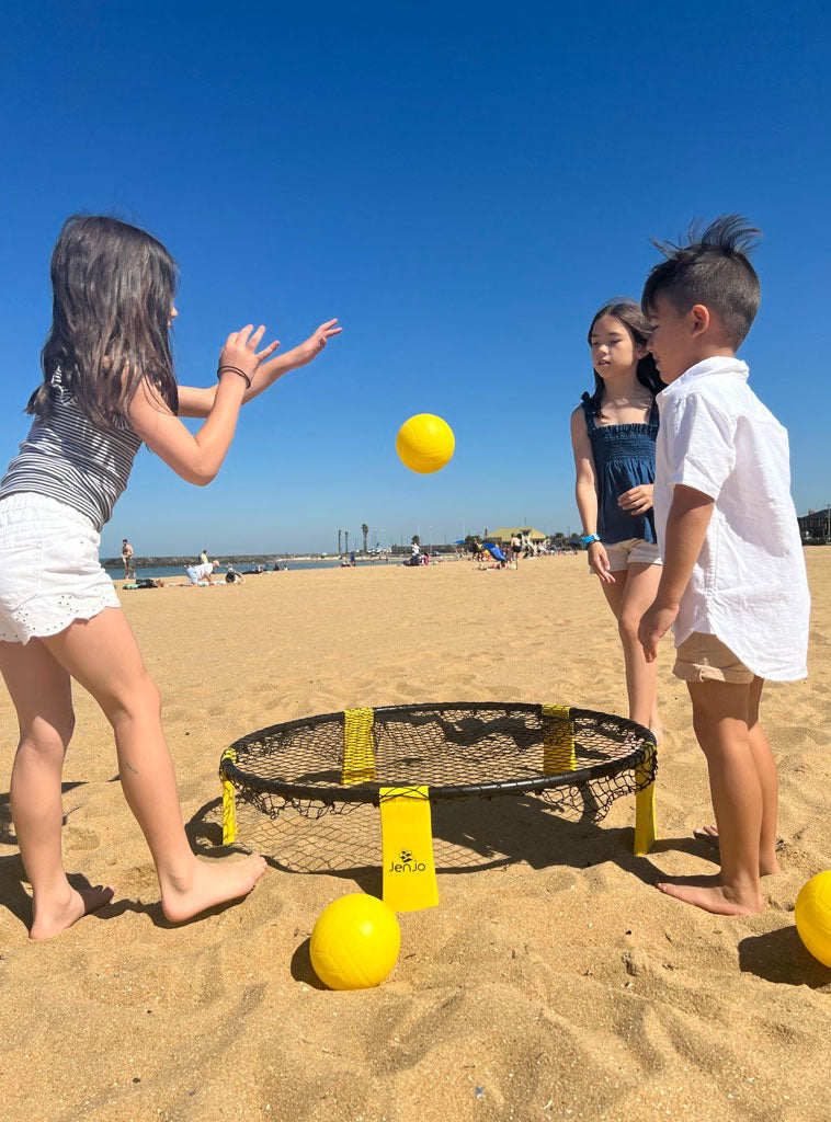 Smash Ball Outdoor Game - Lifestyle Image 3