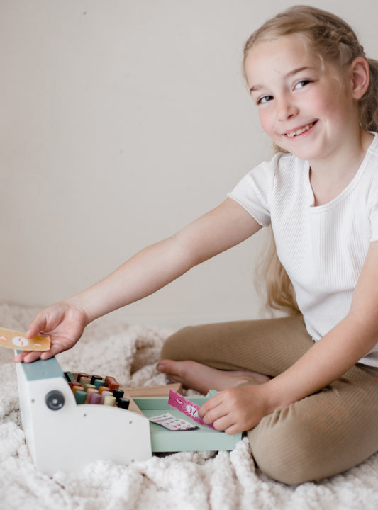 Childrens Wooden Shop Til Toy - Lifestyle Image 7