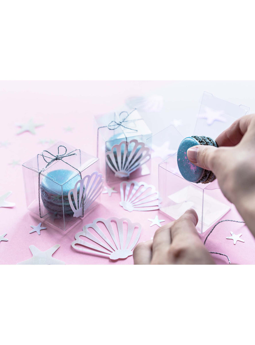 Classic Wedding 10 Pack Clear Acetate Favour Boxes — Lifestyle Image 3