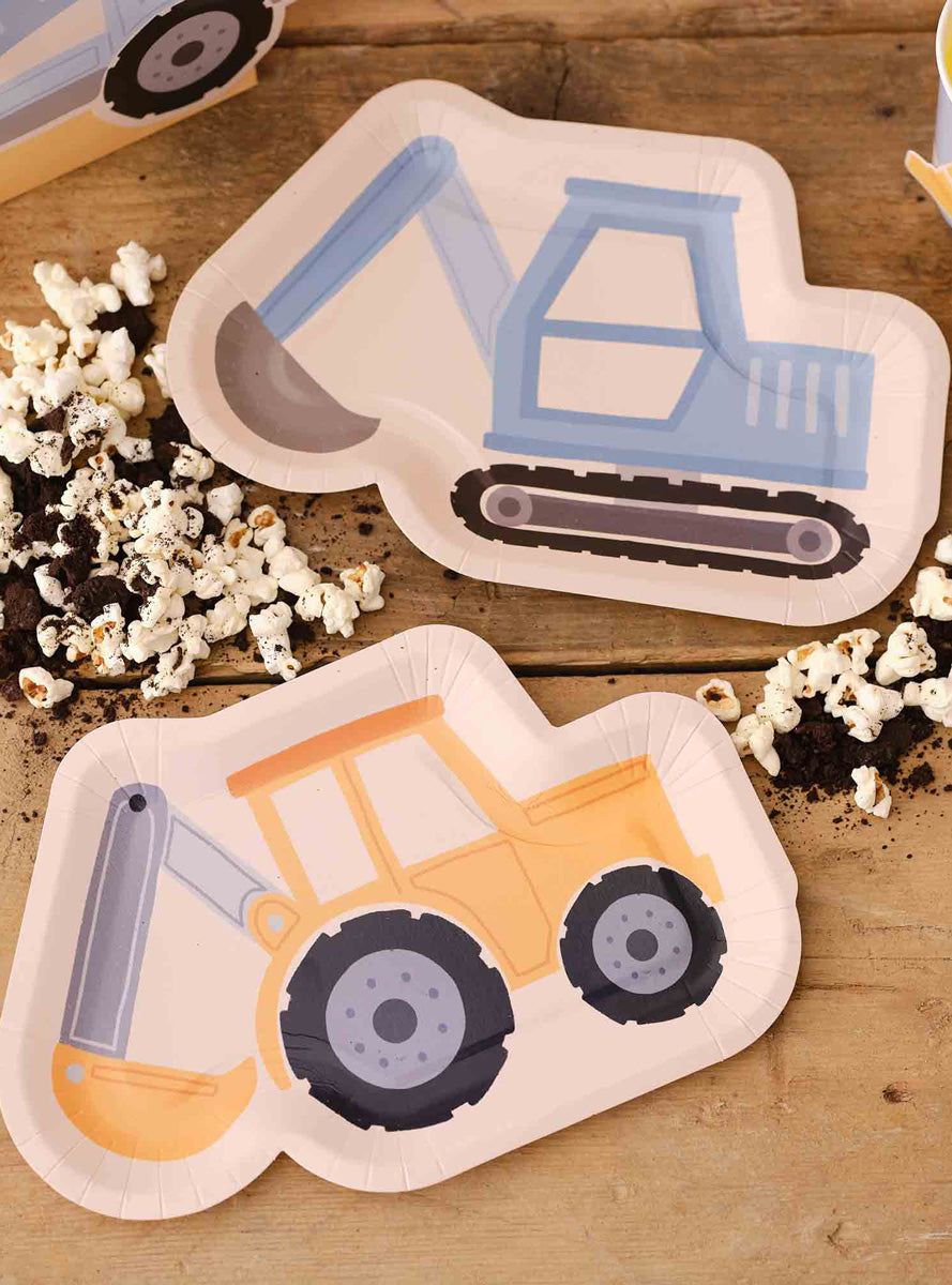 Diggin It Construction Party 8 Pack 25cm Paper Plates – Lifestyle Image