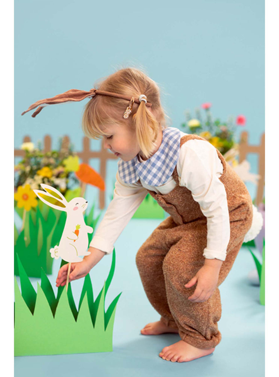 Easter Egg Hunt 10 Pack Direction Sticks - Lifestyle Image 1