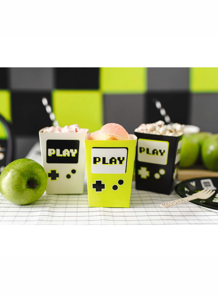 Gamer Party 6 Pack 12cm Popcorn Boxes - Lifestyle Image 1