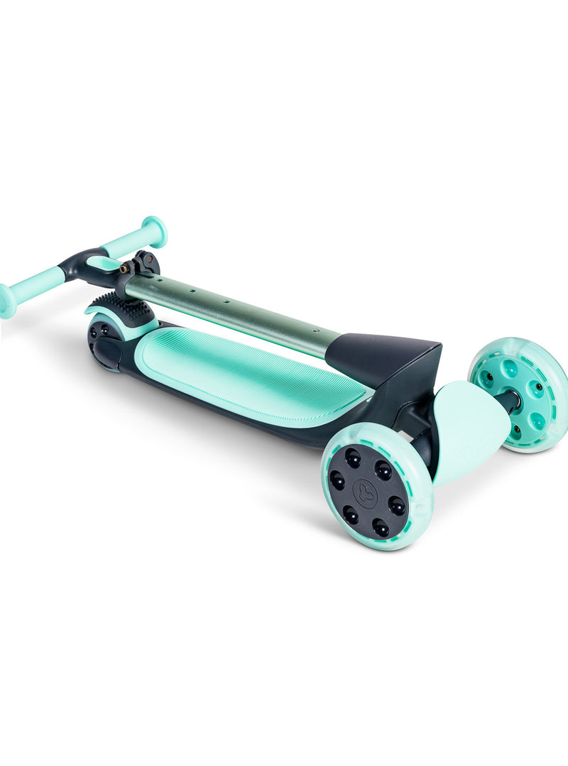 Glider Nua Green 3 Wheeler Scooter - Folding Image 3