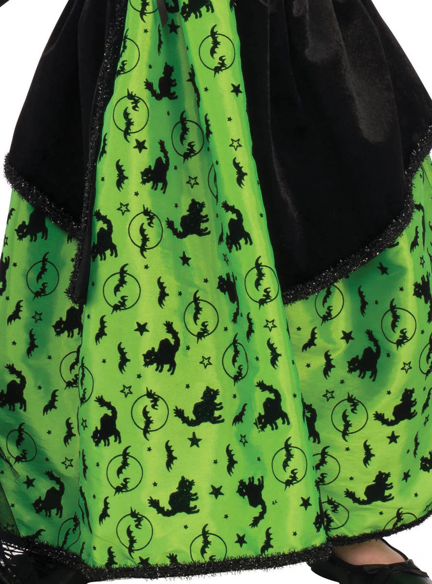 Girl's Green Witch Halloween Fancy Dress Costume Detail Image