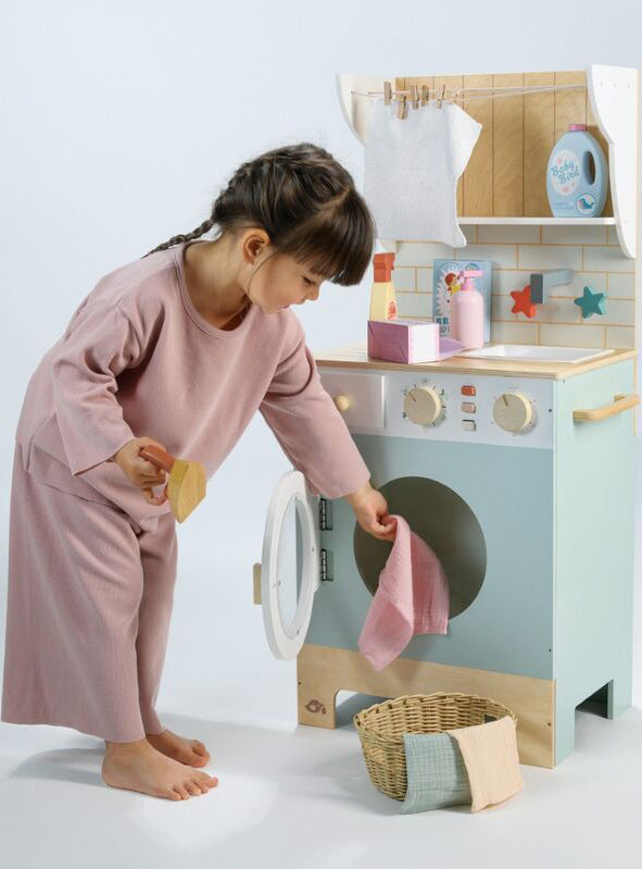 Large Wooden Laundrette Childrens Toy Set - Lifestyle Image 2