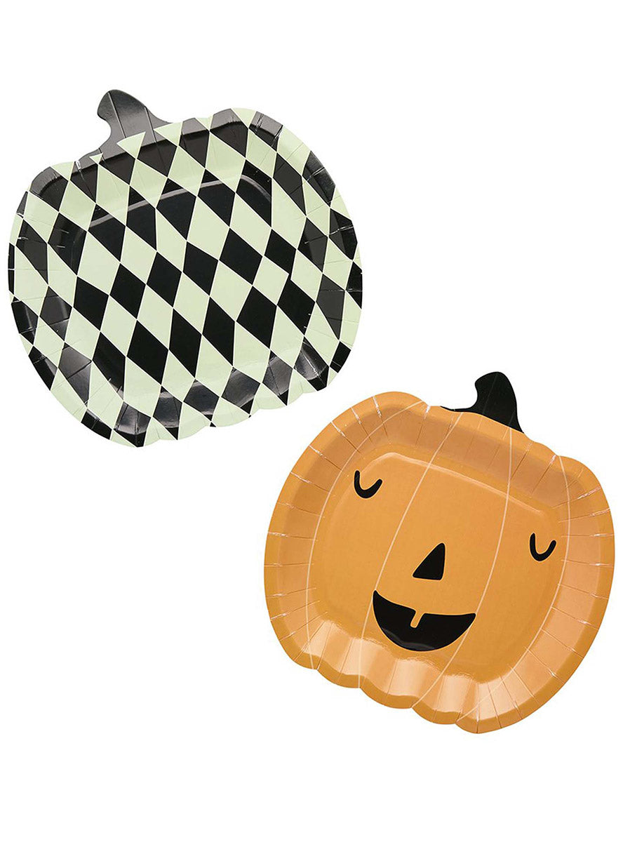Pack of 8 Retro Halloween Paper Plates - Main Image