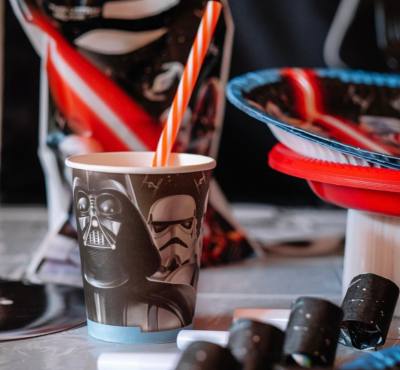 Image of Star Wars Theme Party Supplies on Table