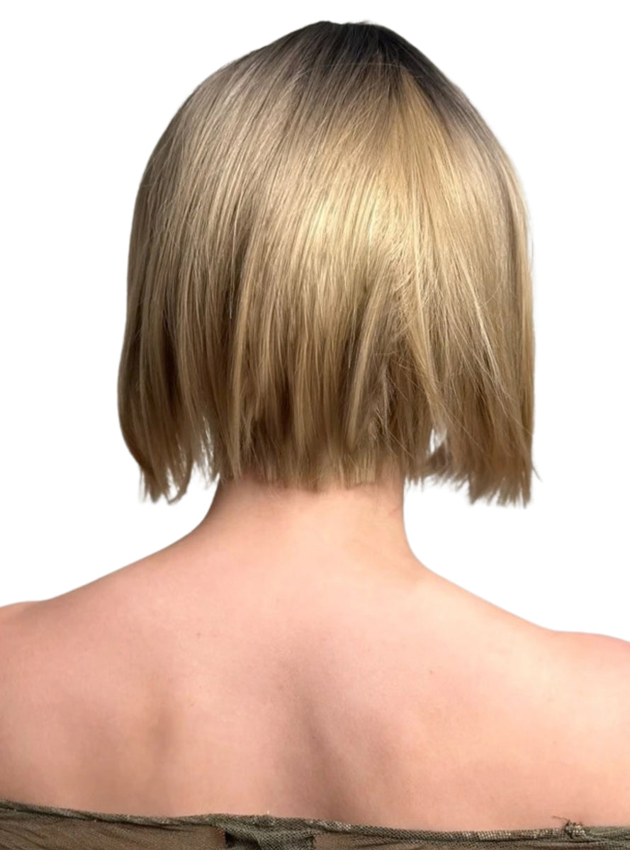 Allie Womens Deluxe Short Blonde Bob Wig