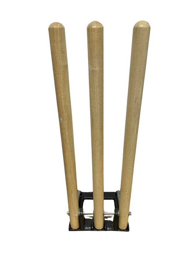 Backyard Cricket Retractable Wickets - Main Image