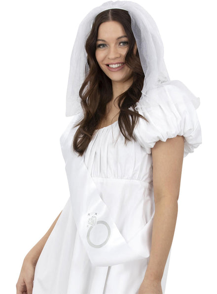 Bride To Be Whit Hens Night Veil And Sash Set - Main Image