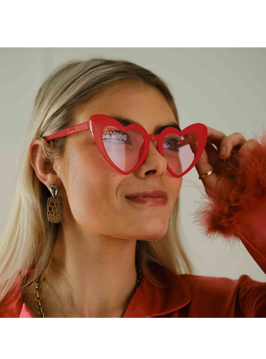 Drunk in Love Red Team Bride Hens Night Sunglasses – Lifestyle Image 2