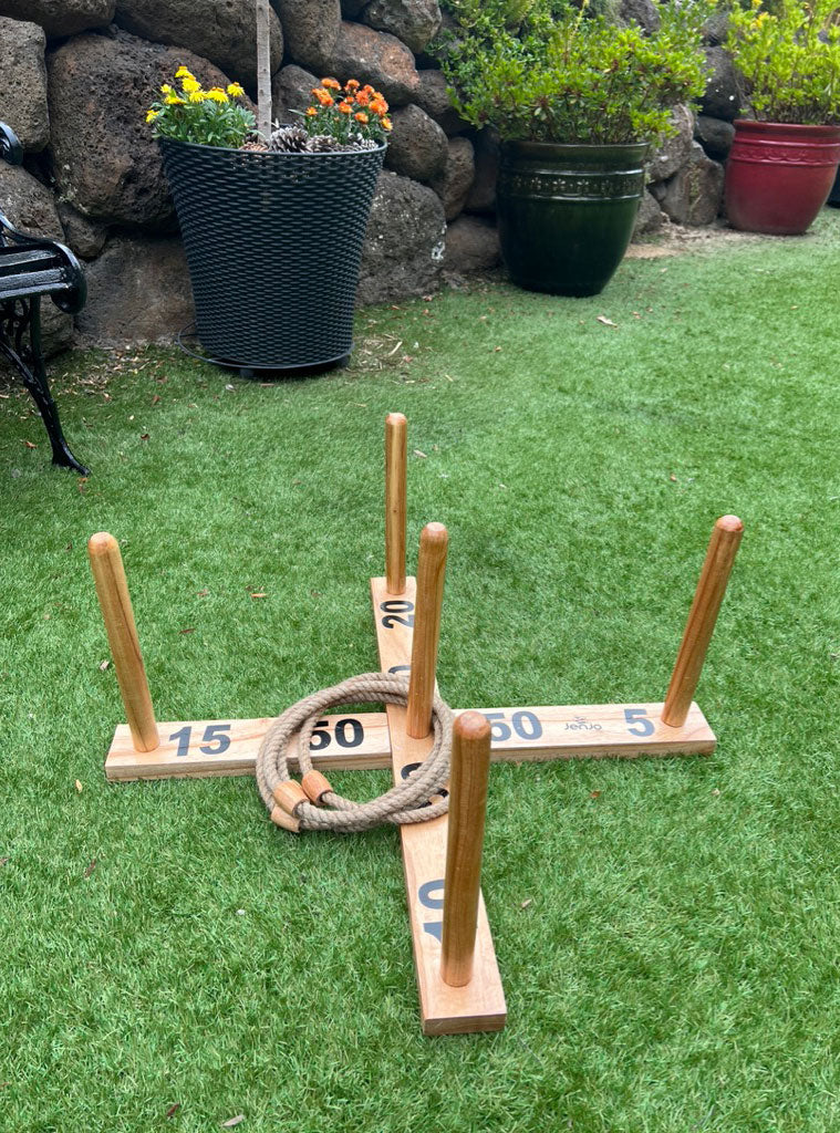 Giant Quoits Wooden Rope Toss Party Game - Lifestyle Image 4
