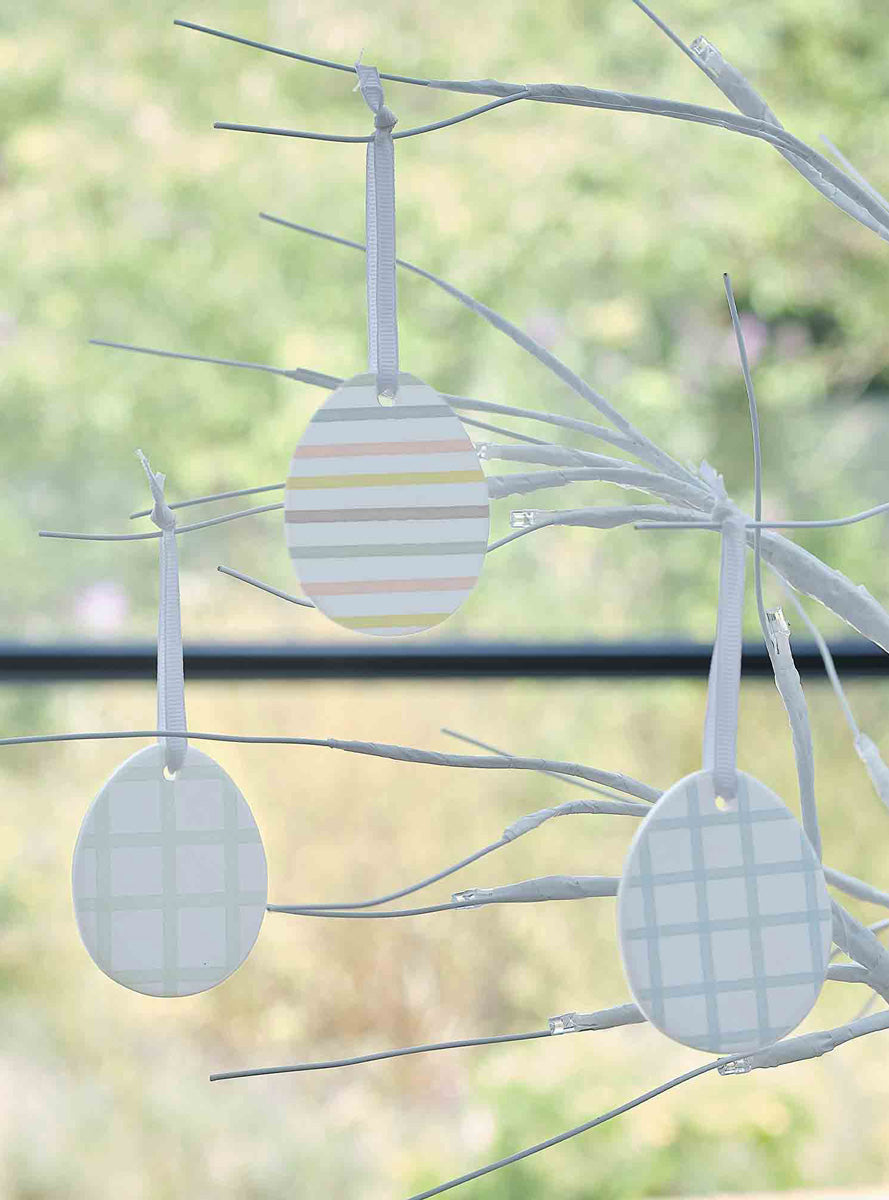 Hop Hop Hooray 3 Pack Hanging Ceramic Easter Egg Decorations – Lifestyle Image 2