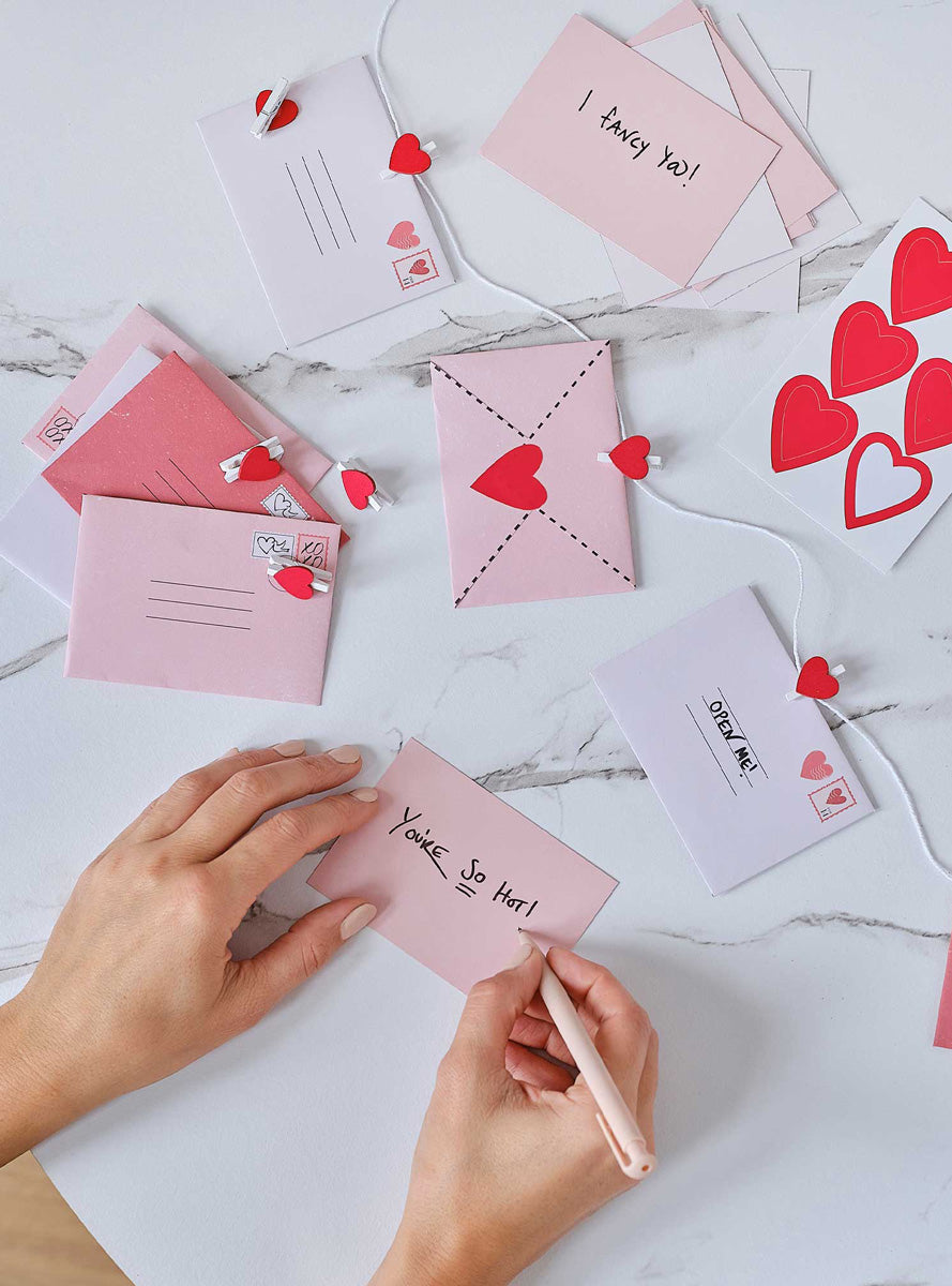 Parisian Love 150cm Wooden Love Note Bunting - Lifestyle Image 1