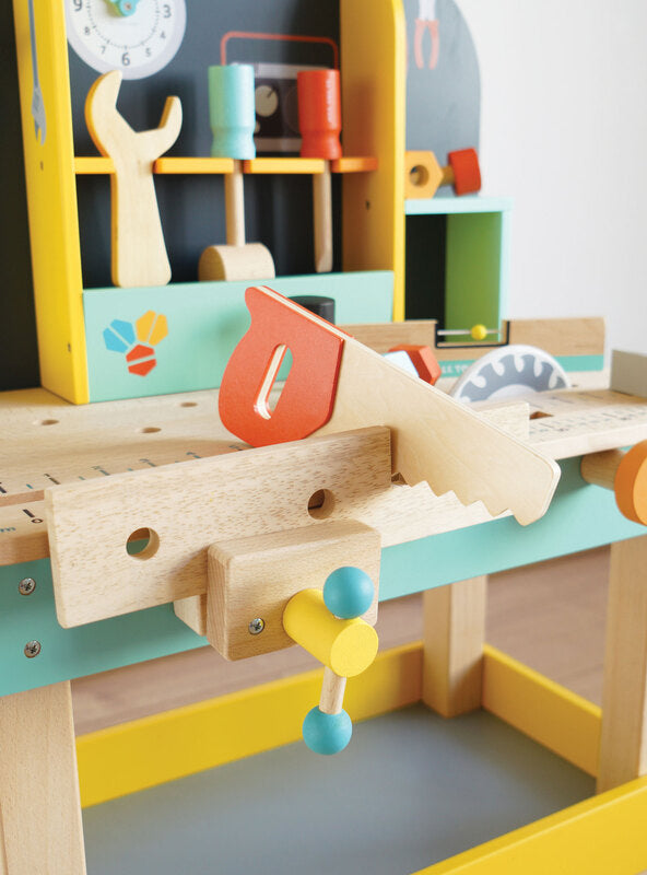 Alexs Toy Work Bench Childrens Wooden Play Set - Close Image 4