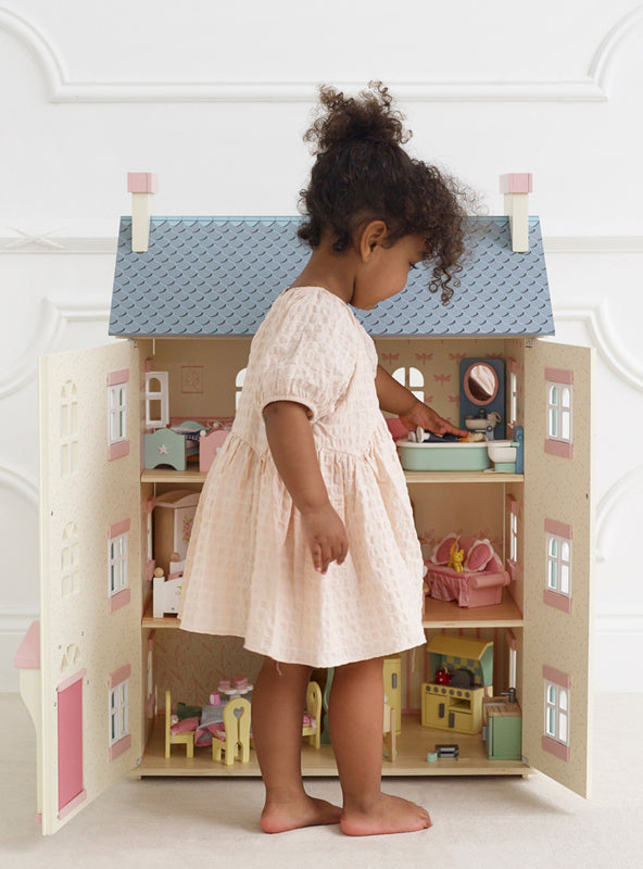 Cherry Tree Hall Large Wooden Doll House