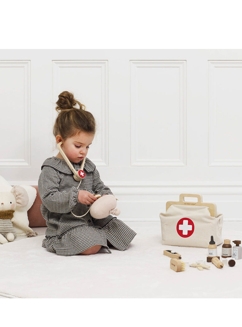 Childrens 10pc Pretend Wooden Animal Vet Set - Lifestyle Image 2