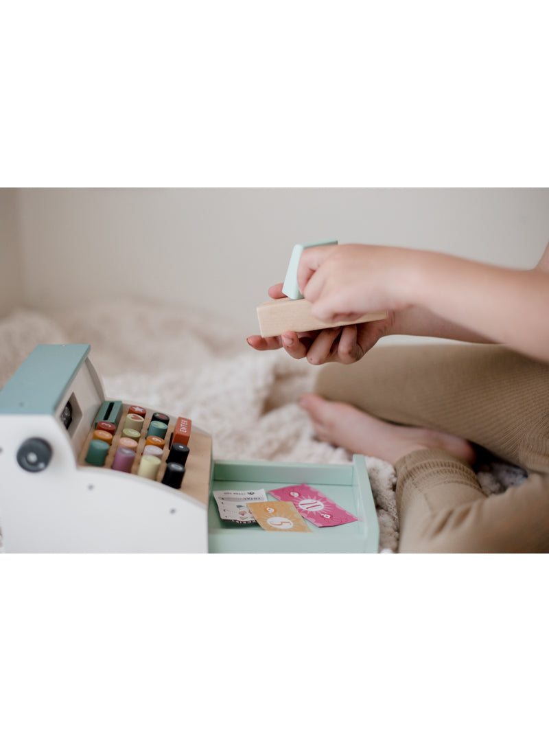Childrens Wooden Shop Til Toy - Lifestyle Image 3