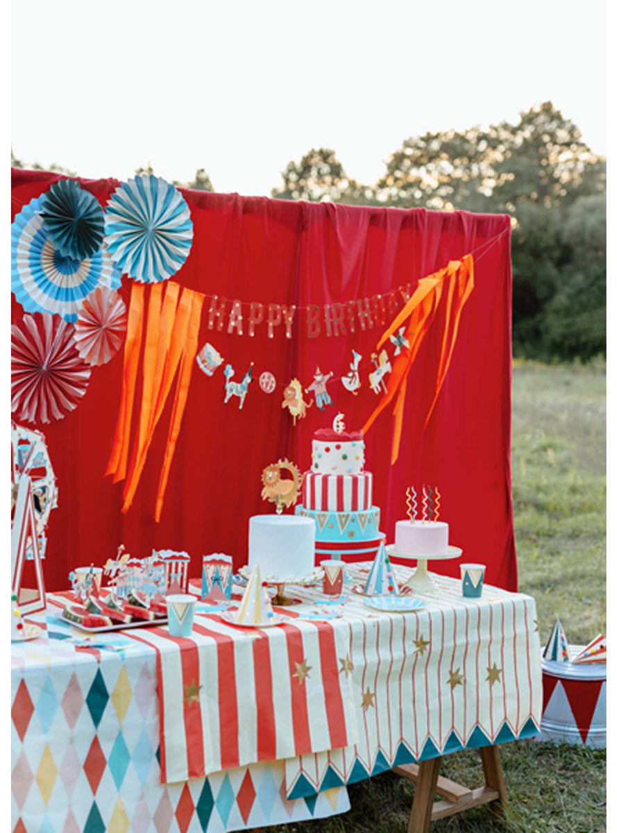 Circus Party Diamond Print 180cm Paper Table Cover — Lifestyle Image 2