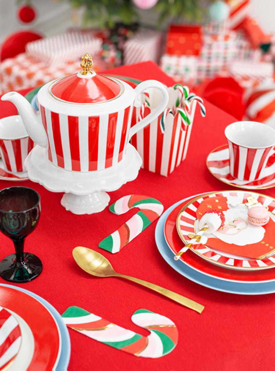 Santa Claus Paper Napkins - Lifestyle Image