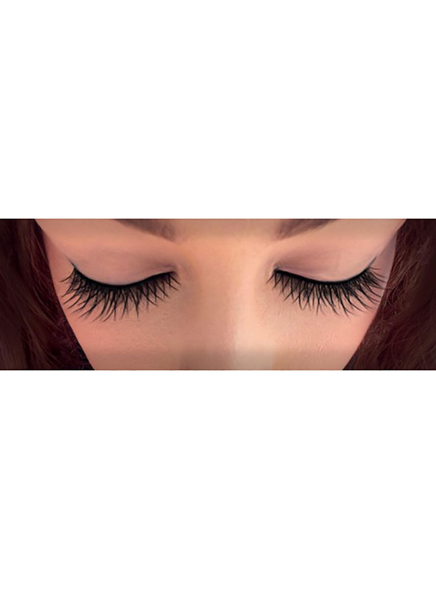 Plain Black Criss Cross Stick On Eyelashes