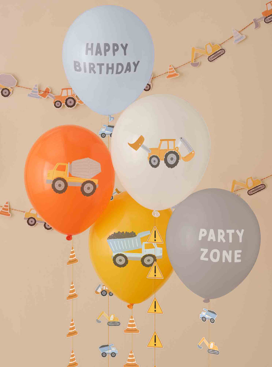 Diggin It Construction Party 5 Pack 30cm Latex Birthday Balloons – Lifestyle Image