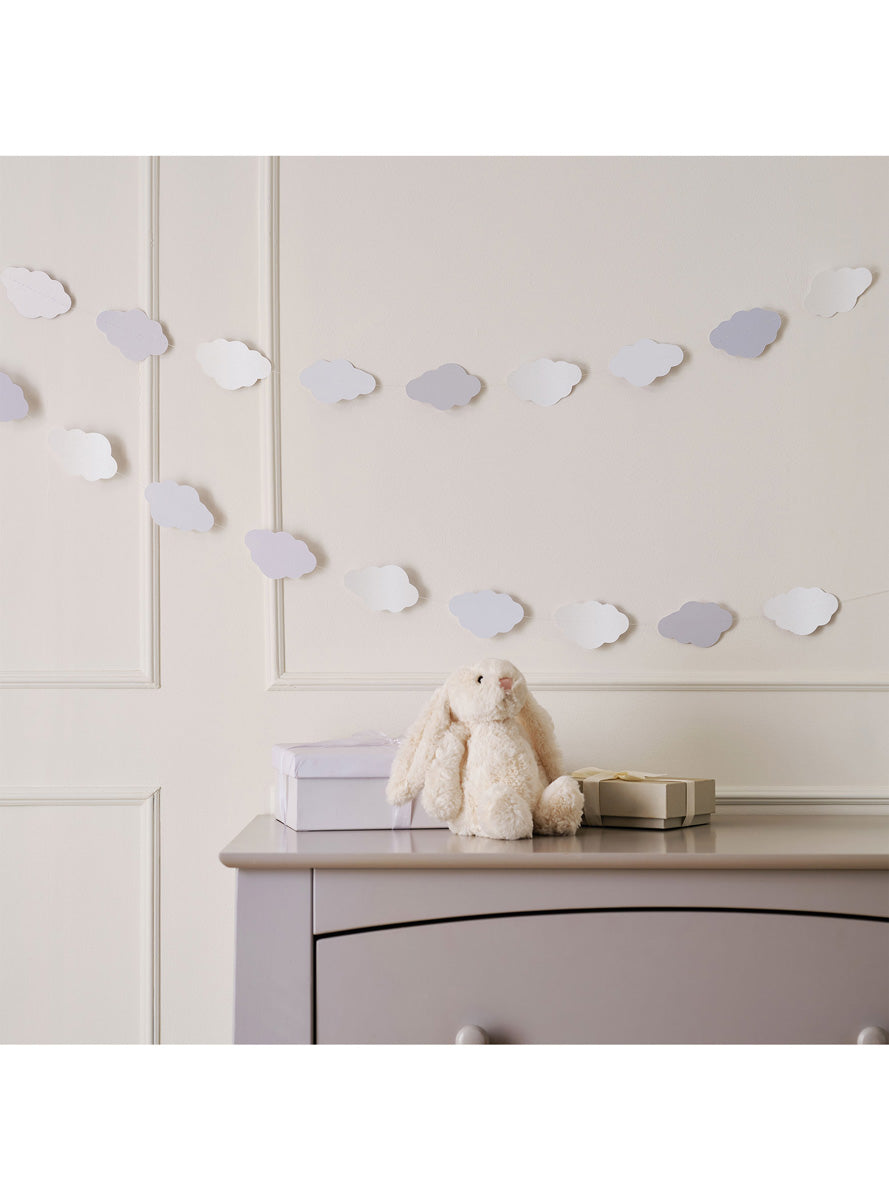 Dream Baby Grey and White Cloud 3m Long Garland – Lifestyle Image