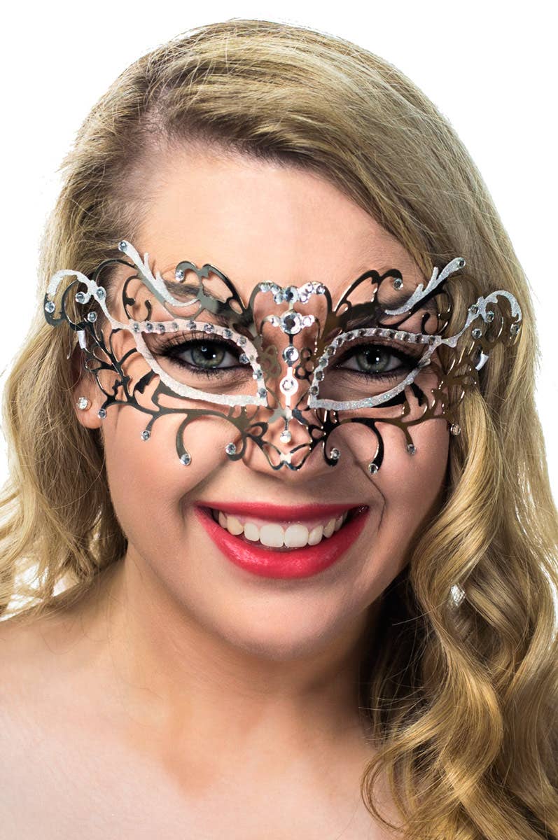 Verona Silver Glitter Eyemask - Sparkling Silver Design
