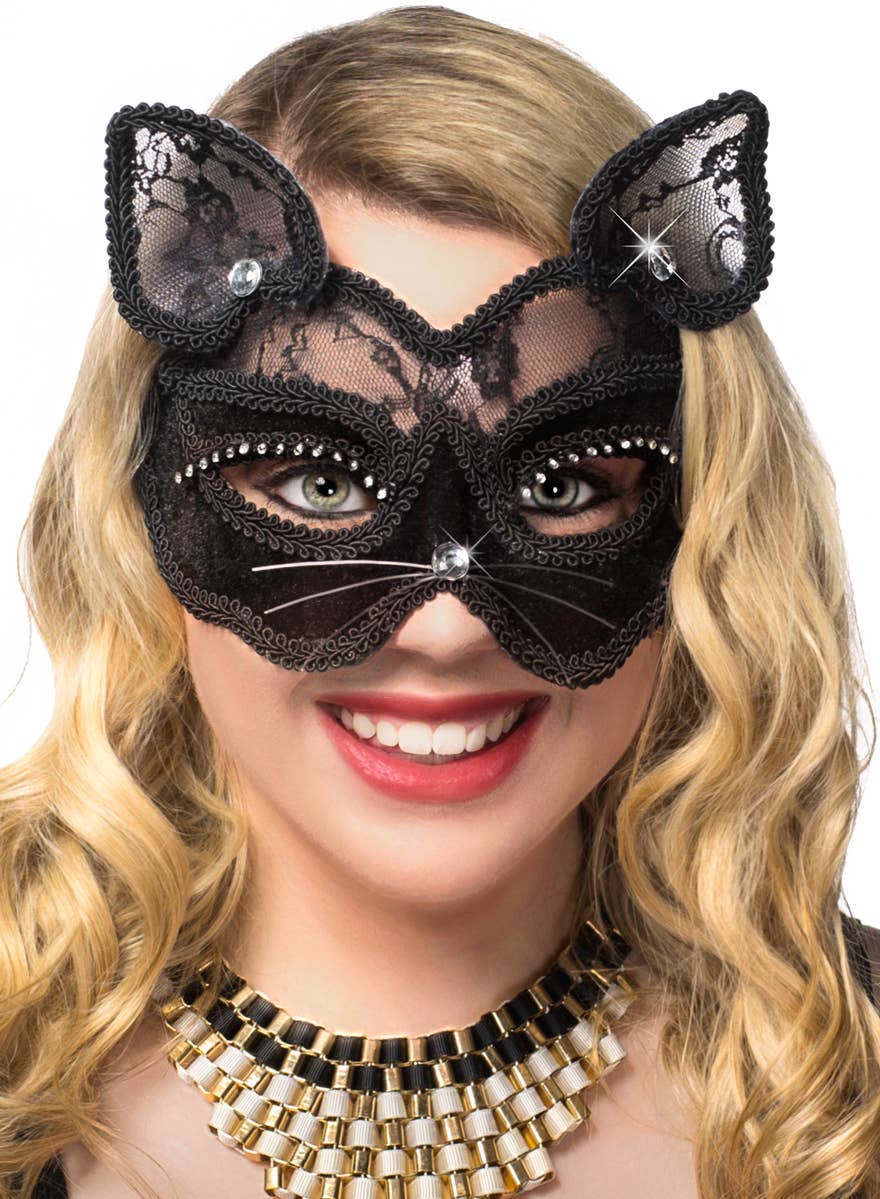 Black Velvet and Lace Deluxe Feline Cat Masquerade Mask View 2