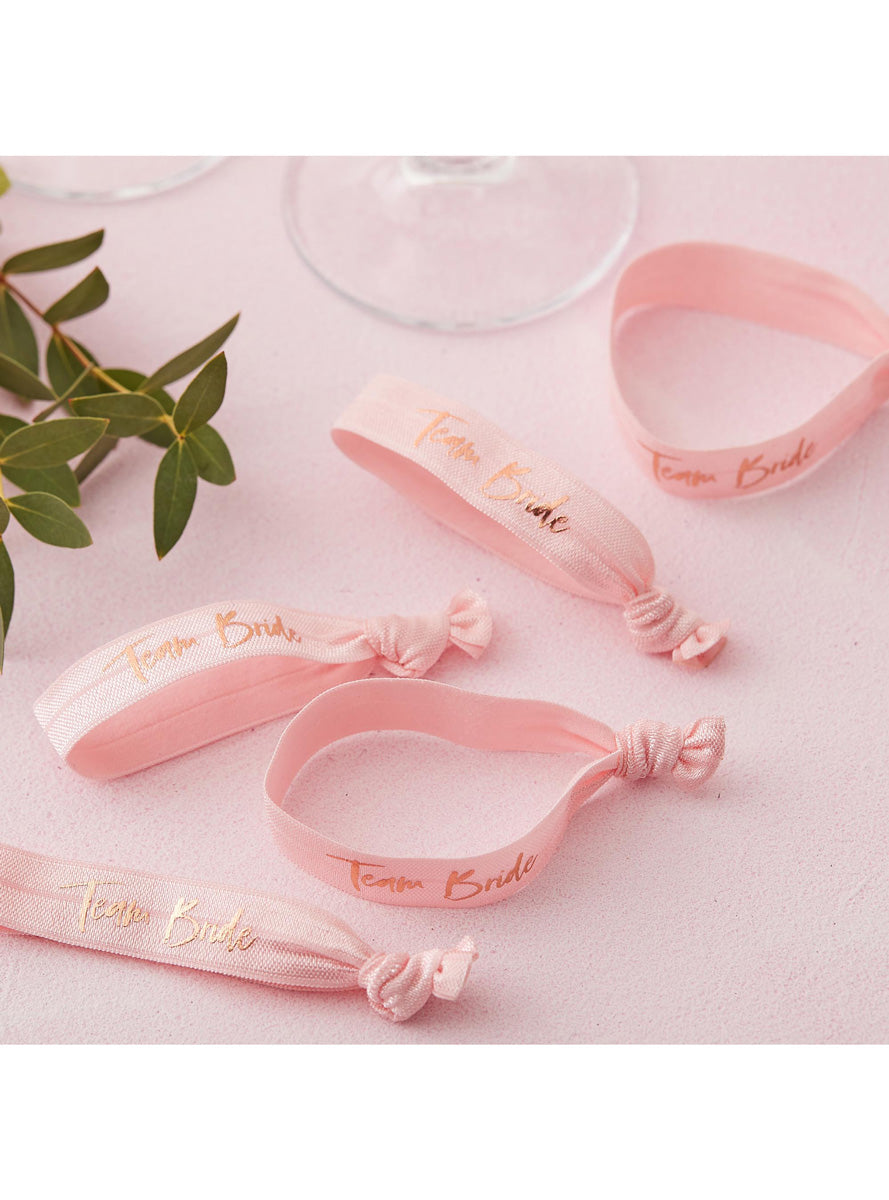 Floral Hen Party Team Pride 5 Pack Wrist Bands – Lifestyle Image