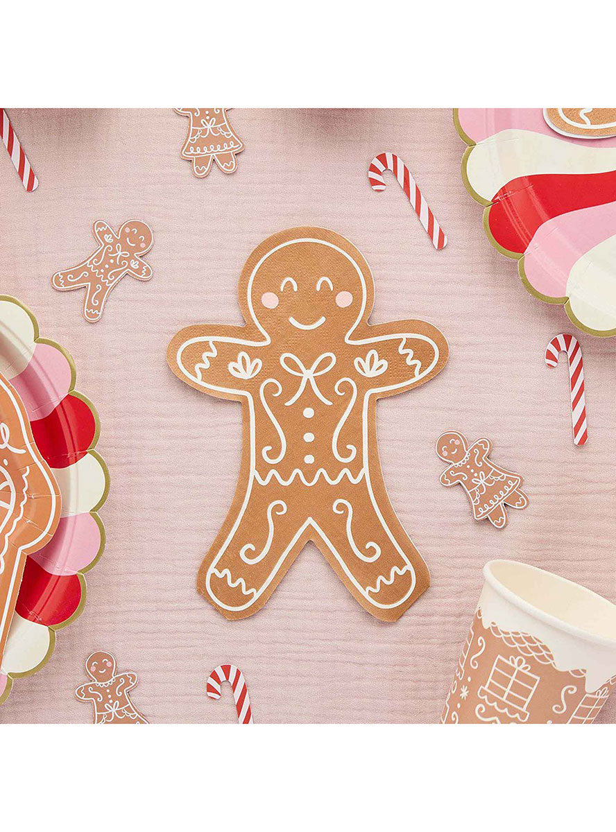 Christmas Gingerbread Men 16 Pack Paper Napkins – Lifestyle Image 2
