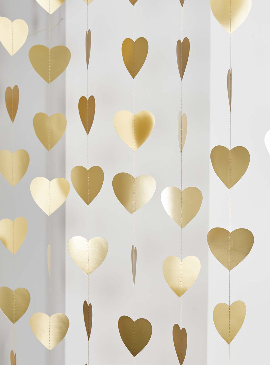 Gold Heart 20m Long Backdrop - Lifestyle Image 2