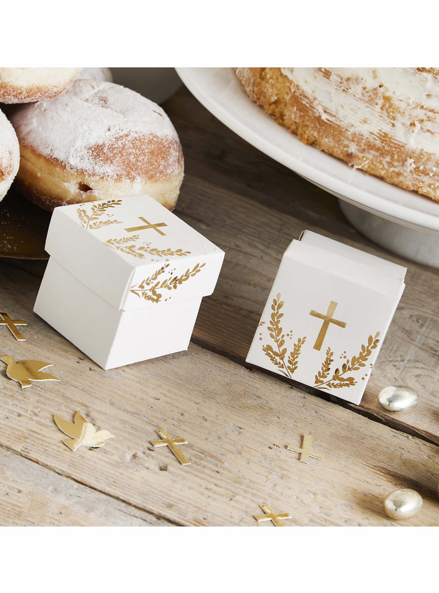 Holy Communion 10 Pack White and Gold 5cm Favour Boxes - Lifestyle Image