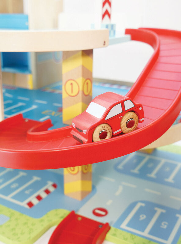 Le Grand Wooden Garage Childrens Toys Set - Close Image 3