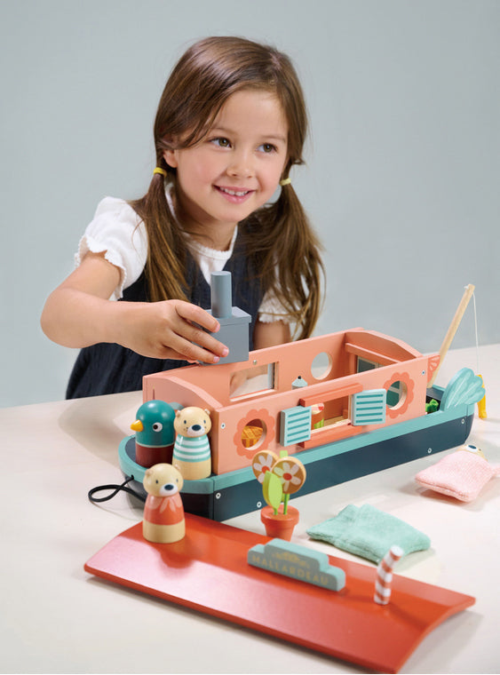 Little Otter Canal Boat Childrens Wooden Toy Set - Lifestyle Image 7