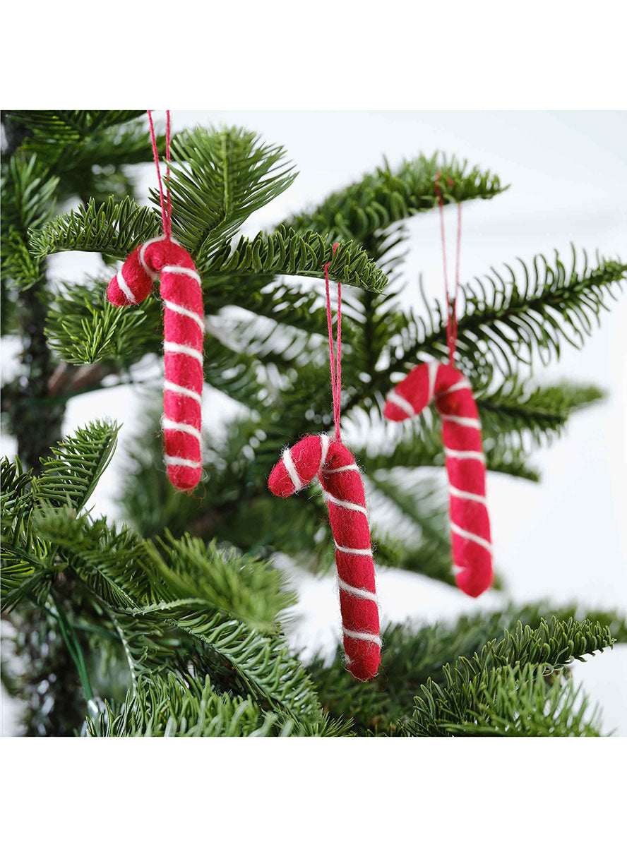 Merry Little Christmas Hanging Red Candy Cane Decorations 3 Pack 8cm – Lifestyle Image