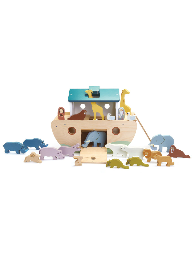Noahs Wooden Ark Childrens Pretend Toy Set - Alternate Image 1