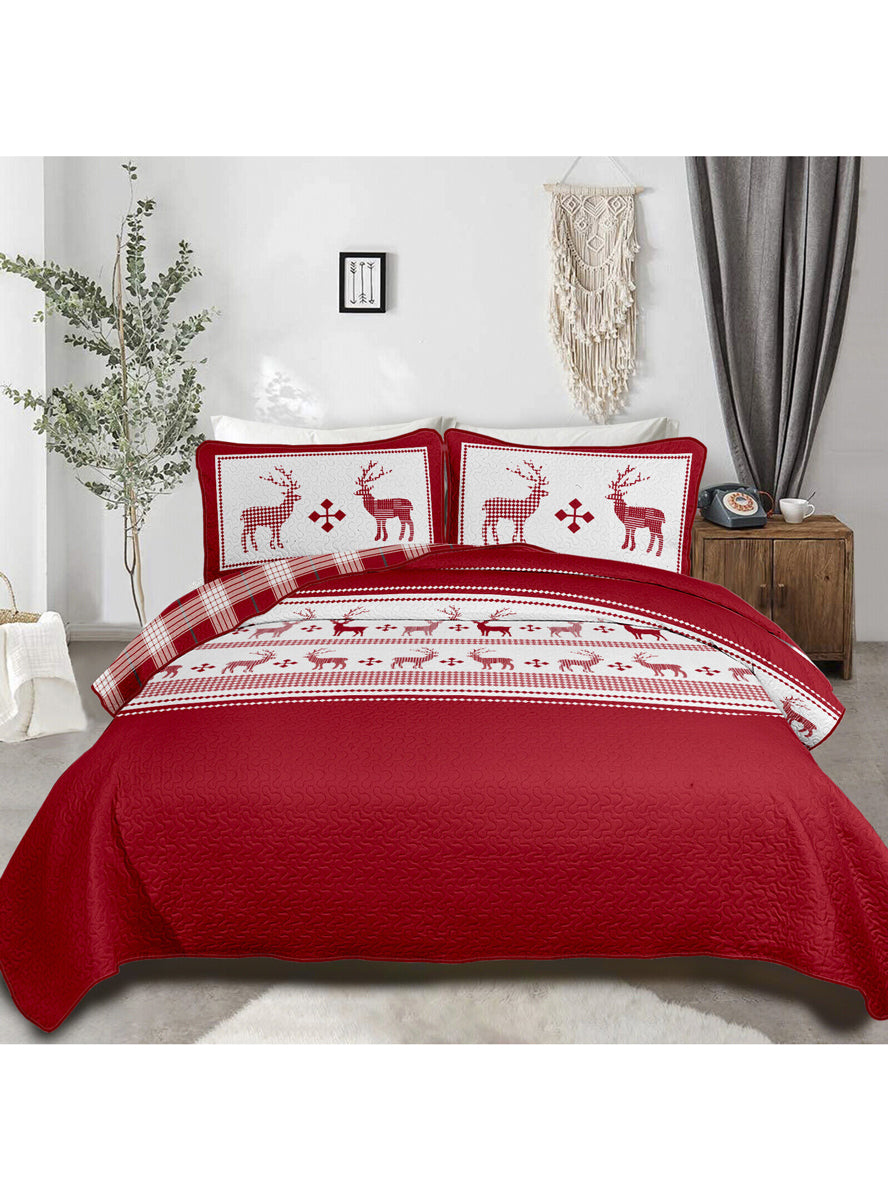 Red and White Reindeer Print Queen Size Christmas Quilt Cover Set