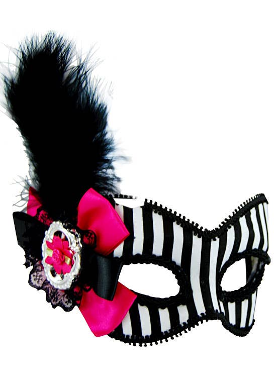 Black Mask With Side Decoration Black Mask With Side Decoration