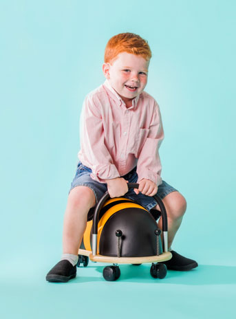 Wheely Bugs Kids Small Ride On Bee - Lifestyle Image 2
