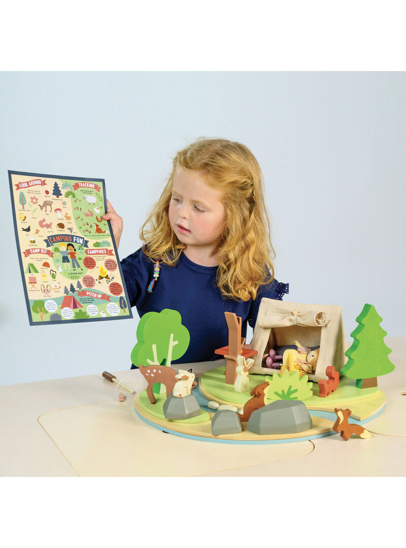 Wildlife Camping Set Childrens Wooden Toy Set - Lifestyle Image 3
