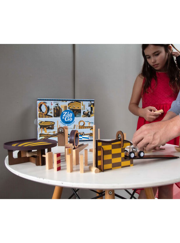 Wooden 45Pc Zig And Go Toy Set - Lifestyle Image 4