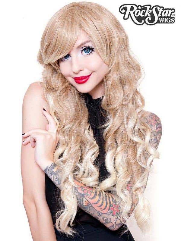 Blonde Ombre Women's Heat Resistant Curly Wig Front Image